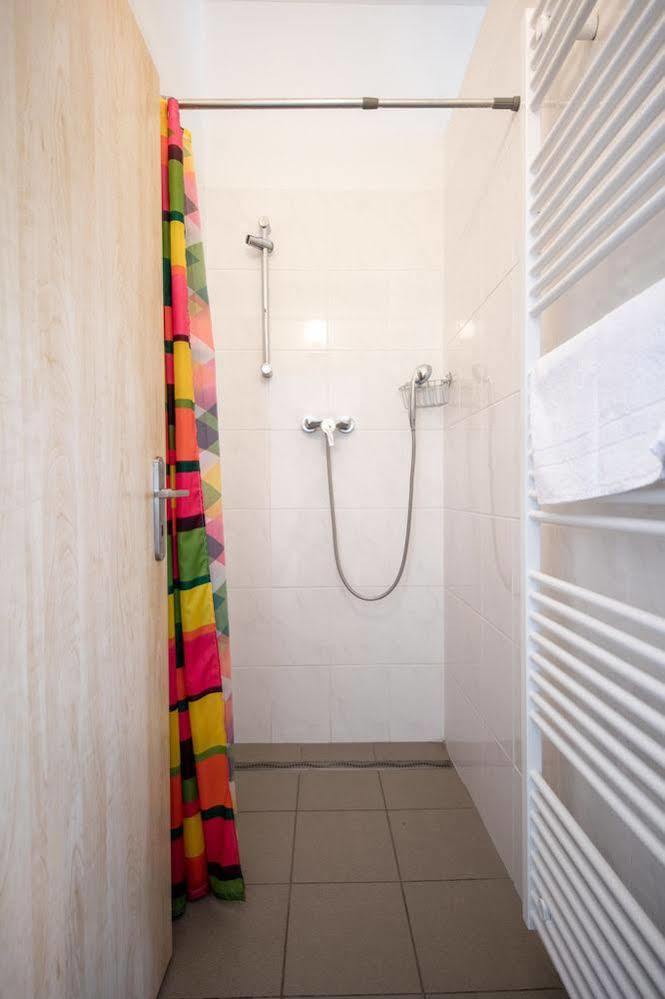 Post Hostel Prague Luaran gambar